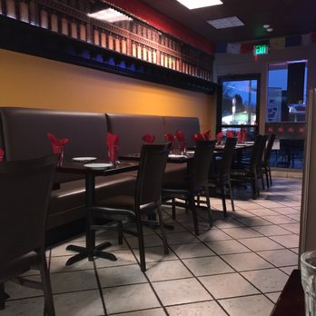 Himalayan Cafe - Pleasant and quiet atmosphere. You forget that it's in a strip center. - Indian Near Me - Renton, Washington