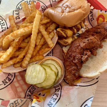Dave's Hot Chicken - Dave's #3 1 Tender & 1 Slider w/ Fries - Chicken Shop Near Me - Midvale, Utah