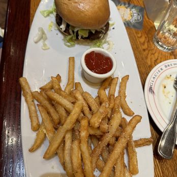 Glacier BrewHouse - Wood Grilled BrewHouse Burger - American Near Me - Anchorage, Alaska