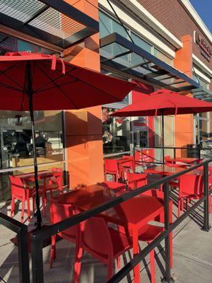 Dave's Hot Chicken by null