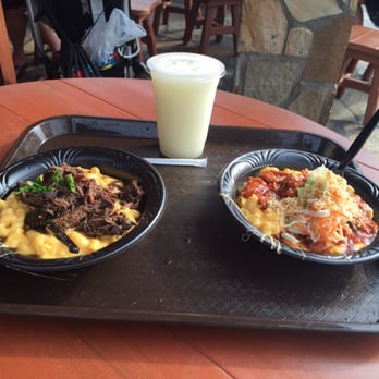 The Friar's Nook - Pot roast Mac and cheese, frozen lemonade, and BBQ chicken mac n cheese - Cafes Near Me - Orlando, Florida The Friar's Nook - Pot roast Mac and cheese, frozen lemonade, and BBQ chicken mac n cheese - Cafes Near Me - Orlando, Florida