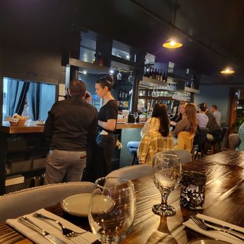 Bistro La Cave - Bars Near Me - Camden, Maine