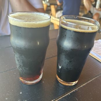 Good News Brewing - Dirty laundry ale and hazelnut stout - Pizza Near Me - O'Fallon, Missouri