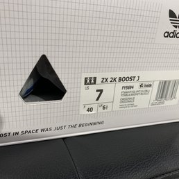 トランプ ADIDAS FLAGSHIP STORE NEW YORK - Updated August 2025 - 159