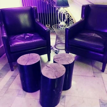 Renaissance Pittsburgh Hotel - painted stumps! - Hotels Near Me - Pittsburgh, Pennsylvania Renaissance Pittsburgh Hotel - painted stumps! - Hotels Near Me - Pittsburgh, Pennsylvania