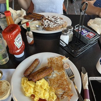 Aromas - Eggs & sausage - Buffets Near Me - Fresno, California
