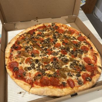 Bongiorno's NY Pizzeria - Italian sausage, pepperoni and mushroom pizza.  Hot from the oven. - Pizza Near Me - Poway, California