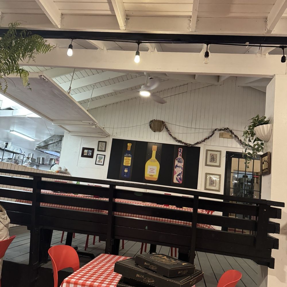 Orchidea - Inside of restaurant - Pizza Near Me - Vieques, Puerto Rico