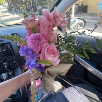 Devynn's Garden - Florists Near Me - Seal Beach, California