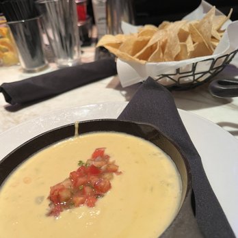 The Vig Fillmore - Queso y chips - New American Near Me - Phoenix, Arizona The Vig Fillmore - Queso y chips - New American Near Me - Phoenix, Arizona