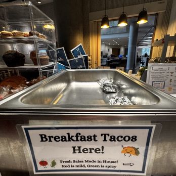 Café Crème - Cafes Near Me - Austin, Texas