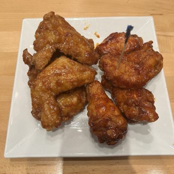 Bonchon Maple Grove - Wings (soy garlic/spicy) - Korean Near Me - Maple Grove, Minnesota
