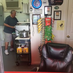 Dave's Dog House - Dave, the hot dog master, doing his thing :)