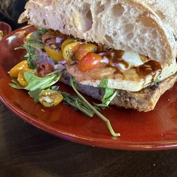 Brick and Bourbon - Chicken - Cocktail Bars Near Me - Eden Prairie, Minnesota