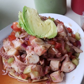 Tijuana J. R. - Tostada de pulpo - Seafood Near Me - Tijuana, BCN