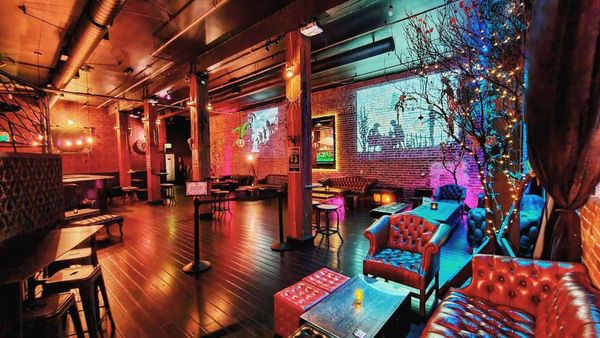 Alchemist Bar & Lounge by null