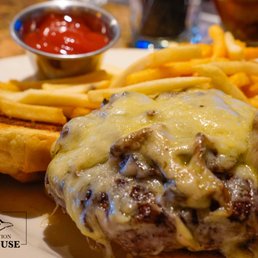 Whaling Station Cheeseburger
