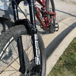 Crank Cycle and Fitness - New fork that Chris helped me warranty with SRAM