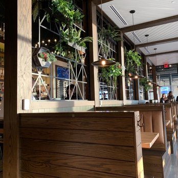 101 Craft Kitchen - Indoors - Gastropubs Near Me - Fishers, Indiana