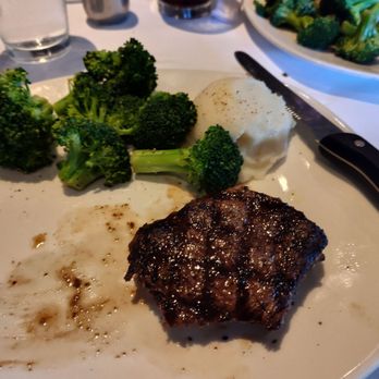 Bonefish Grill - Angus Sirloin, Broccoli, Garlic Mashed potatoes - Seafood Near Me - Evansville, Indiana