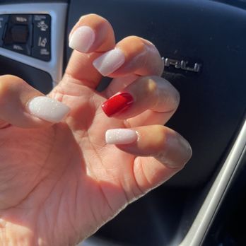 Lavie Nail Bar - Sparkly dip mani - Nail Salons Near Me - Frisco, Texas Lavie Nail Bar - Sparkly dip mani - Nail Salons Near Me - Frisco, Texas