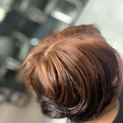 Tameka & Company Salon - Color 
Cut
Highlights