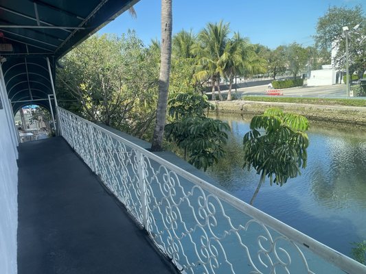 Mad Radio Miami by null