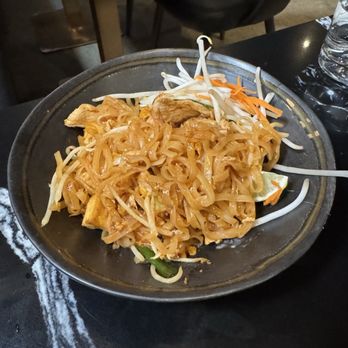 Sen Thai Noodle - Chicken pad Thai - Thai Near Me - San Carlos, California Sen Thai Noodle - Chicken pad Thai - Thai Near Me - San Carlos, California