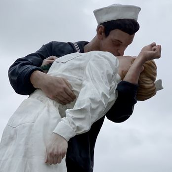 Unconditional Surrender Statue -  Embracing Peace - 05.02.21 many couples joyfully copy the dramatic pose... - Landmarks & Historical Buildings Near Me - San Diego, California