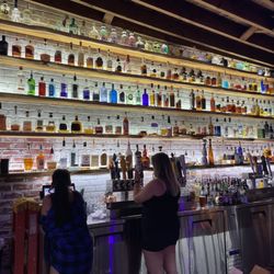 The Modern Life Deli & Drinks
