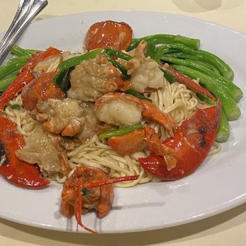 Mayflower Restaurant - Lobster Lo Mien. - Seafood Near Me - Dublin, California