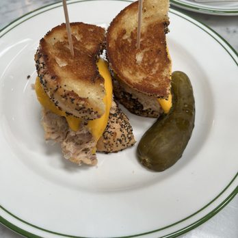 Sadelle's - Tuna melt - Breakfast & Brunch Near Me - Dallas, Texas Sadelle's - Tuna melt - Breakfast & Brunch Near Me - Dallas, Texas