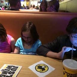 Bdubs provided electronic tablets for the kids to play. Don't plan on any family interaction!