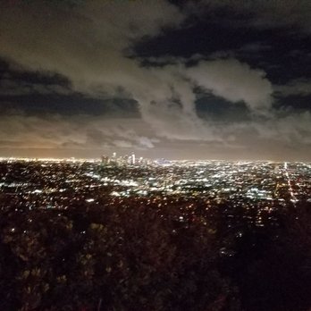 Griffith Observatory - Cloudy, yet great visibility. - Observatories Near Me - Los Angeles, California Griffith Observatory - Cloudy, yet great visibility. - Observatories Near Me - Los Angeles, California