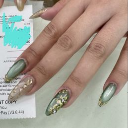 Stunning nail art Stunning nail art