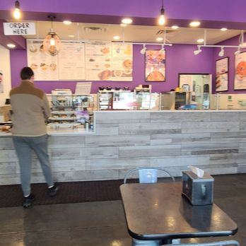 Cinnaholic - Inside - Bakeries Near Me - Virginia Beach, Virginia