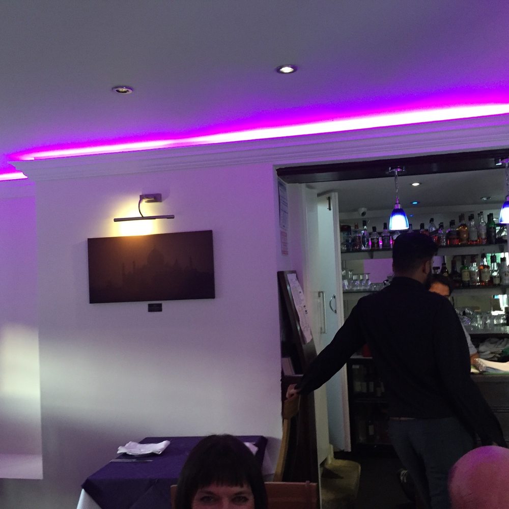The Spiced Mango - Beautiful decor, awesome food! - Indian Near Me - Middlestown, XWY