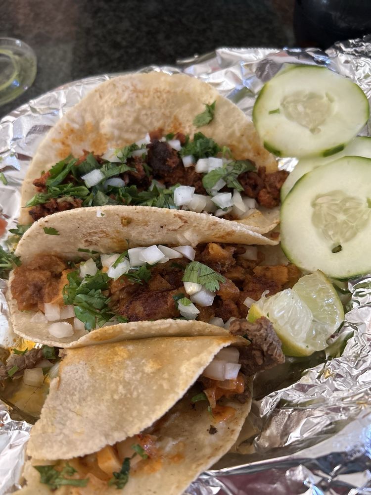 Tacos La Monarca