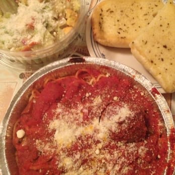 Fairfield Pizza & Pasta - a plate of spaghetti and a bowl of salad - Pizza Near Me - Fairfield, Ohio Fairfield Pizza & Pasta - a plate of spaghetti and a bowl of salad - Pizza Near Me - Fairfield, Ohio