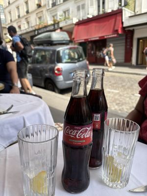 Café des Deux Moulins by null