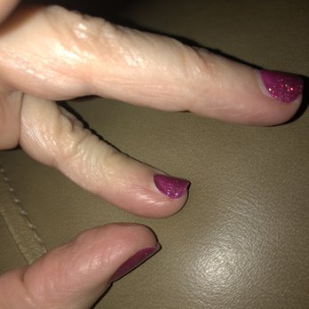 Island Nail Lounge - Day 6 and shellac is peeling off my pinky fingernail - Nail Salons Near Me - Longview, Texas