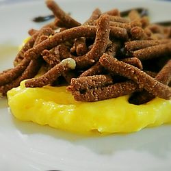 La Zucca Gialla - Passatelli di cioccolato su crema pasticciera