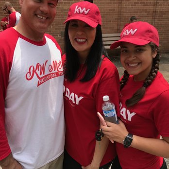Collins Home Team - Keller Williams - Red Day national volunteer day - Real Estate Agents Near Me - Katy, Texas Collins Home Team - Keller Williams - Red Day national volunteer day - Real Estate Agents Near Me - Katy, Texas