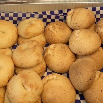 El Portal Cafe - Left side : pan de queso, right side: almojábanas. - Bakeries Near Me - Carrollton, Texas El Portal Cafe - Left side : pan de queso, right side: almojábanas. - Bakeries Near Me - Carrollton, Texas
