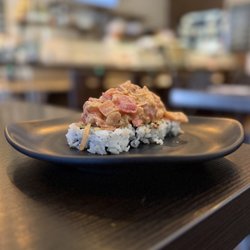 Niko Niko Sushi