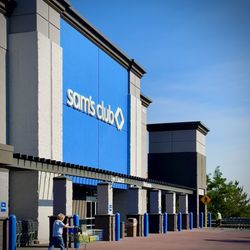 Sam's Club - Sam's Club Plus members get early hours access...