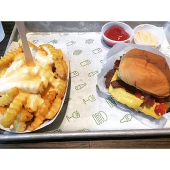 Shake Shack Bridgewater - Smokeshack and cheese fries  wowzers - Burgers Near Me - Bridgewater, New Jersey