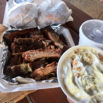 B & K Bar B Que - Ribs, sandwiches and banana pudding - Barbeque Near Me - Clanton, Alabama