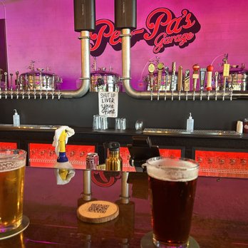 Pee Pa's Garage - View of taps from the bar. - Breweries Near Me - Pinellas Park, Florida