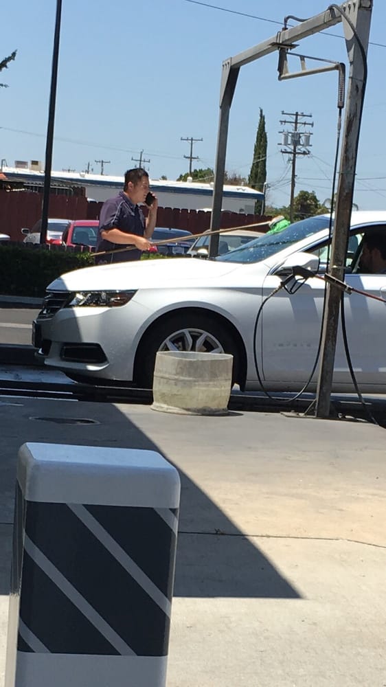 CHEVRON GAS STATION Updated September 2024 443 W Shaw Ave, Clovis